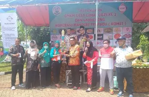 Gelar Tasyakuran, UMKM Desa Cimanggis Launching Koperasi Mandiri Terpadu