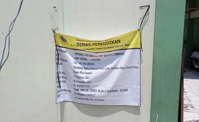 Rehabilitasi Gedung SMPN 1 Cibinong Ditengarai Menyalahi Aturan