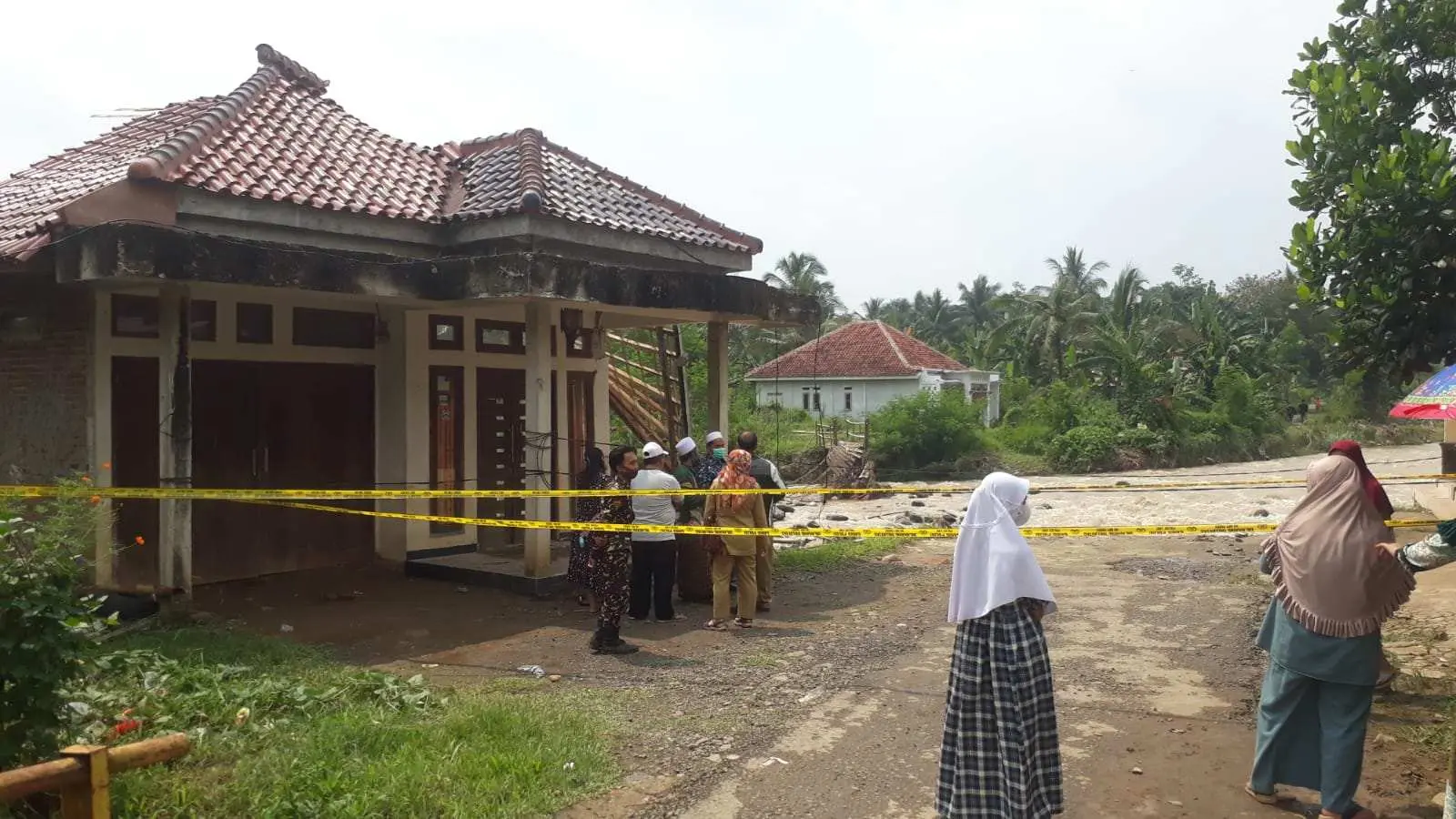 Akibat Luapan Kali Cidurian, Dua Rumah Milik Warga Rusak Berat
