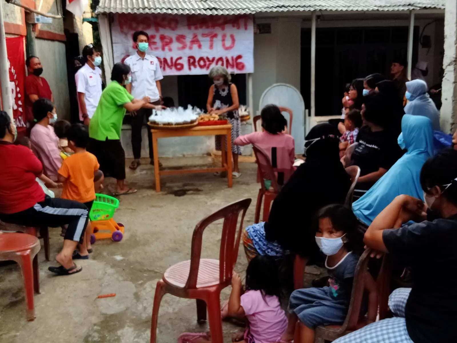 Dirikan Posko Rakyat Bersatu, DPC Posraya Indonesia Tangsel Ajak Warga Gotong Royong Lawan Covid-19