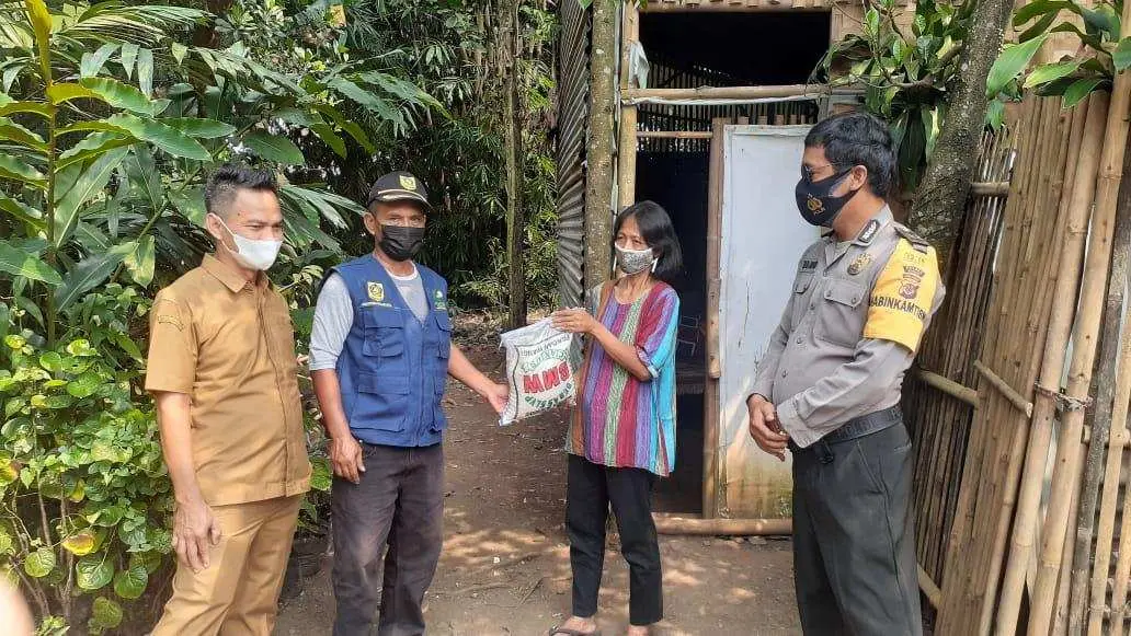 300 Bantuan Paket Sembako Polres Bogor Didistribusikan di Empat Wilayah Polsek Jajaran