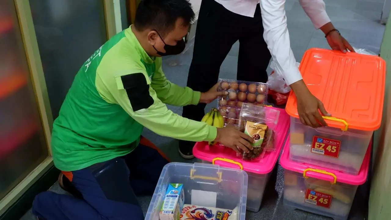 LPM DD Siapkan Puluhan Paket Makanan Gizi Siap Antar ke Penyintas Covid-19 di Jabodetabek