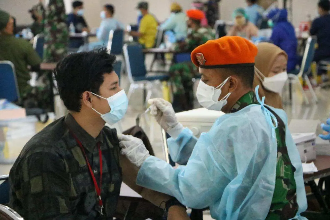 Wujudkan Satu Juta Vaksin Sehari, Lanud Atang Sendjaja Bogor Adakan Serbuan Vaksinasi