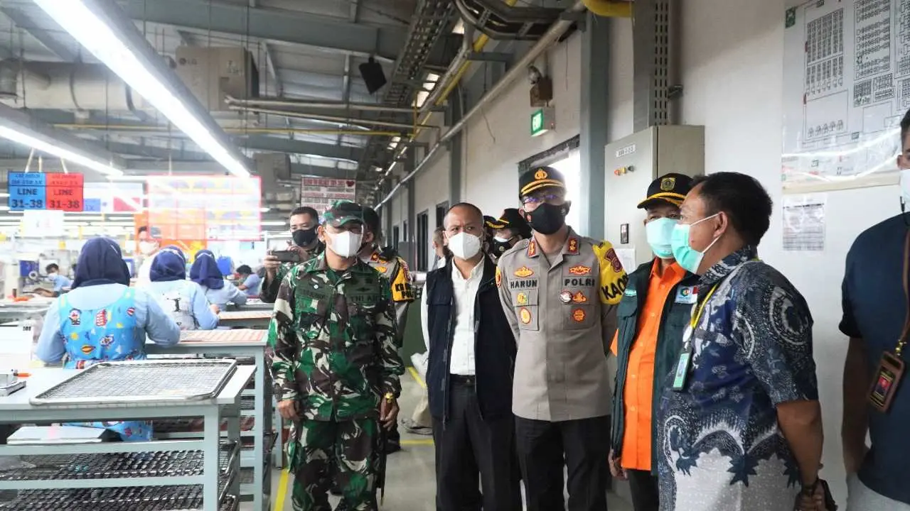 Langgar Aturan PPKM Darurat, 2 Perusahan di Bogor Ditindak Pidana Tipiring