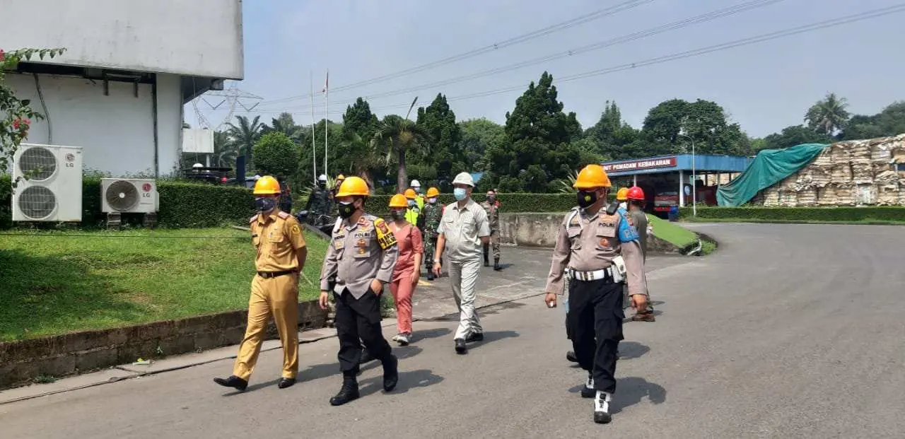 Gelar Operasi Yustisi Bersama Muspika, Polsek Cileungsi Pastikan PPKM Darurat Berjalan Baik