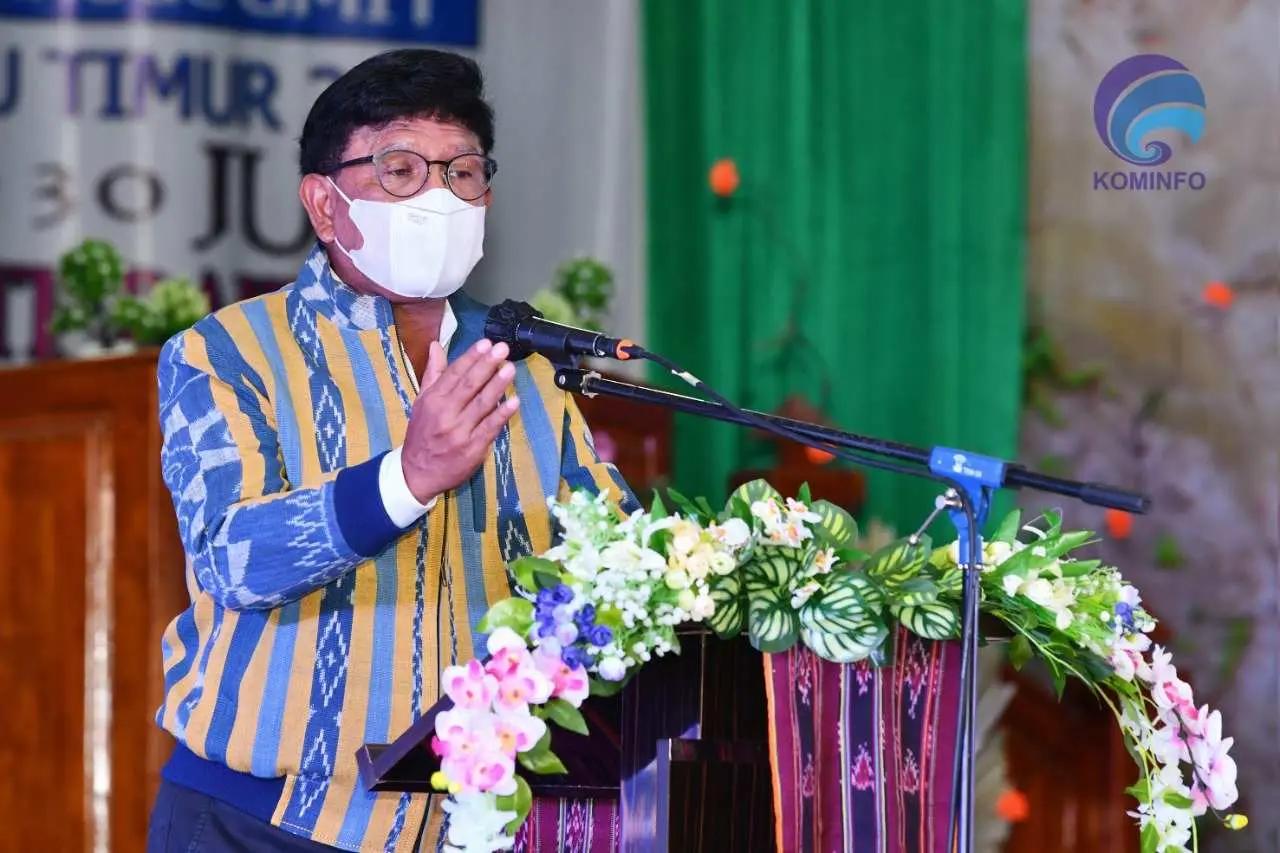Simultan Bangun Infrastruktur Digital, Menkominfo Target 200 Ribu Masyarakat NTT Terliterasi