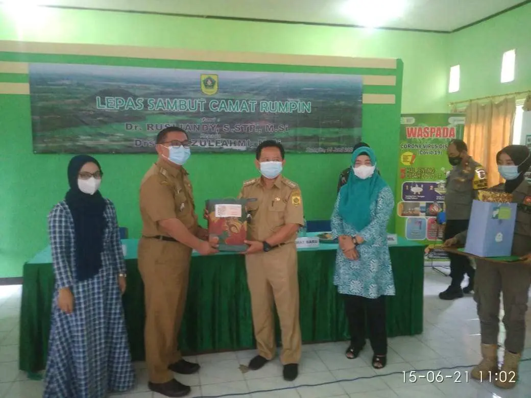 Bagai Acara Reuni, Lepas Sambut Camat Rumpin Berlangsung dalam Suasana Penuh Kekeluargaan