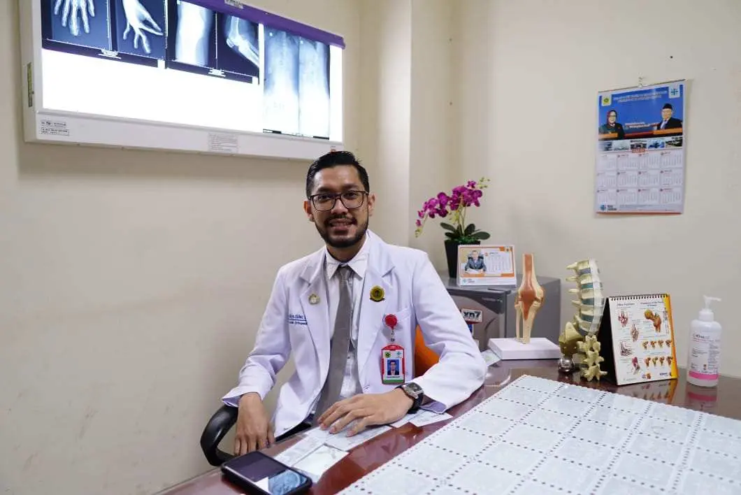Layanan Unggulan Orthopaedi dan Subspesialistik Spine atau Tulang Belakang
