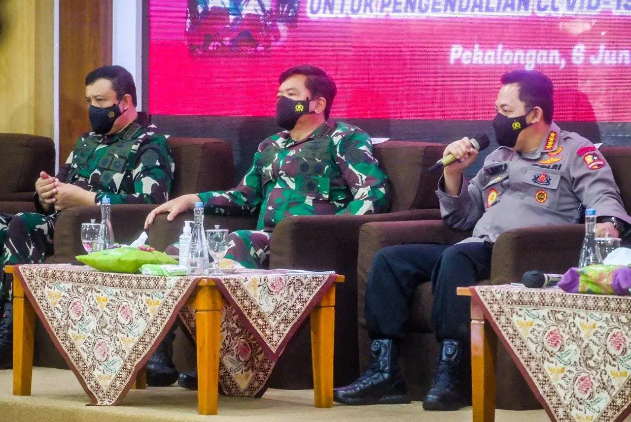 Di Pekalongan, Panglima TNI-Kapolri Minta Perkuat PPKM Mikro dan Tingkatkan 5M serta 3T