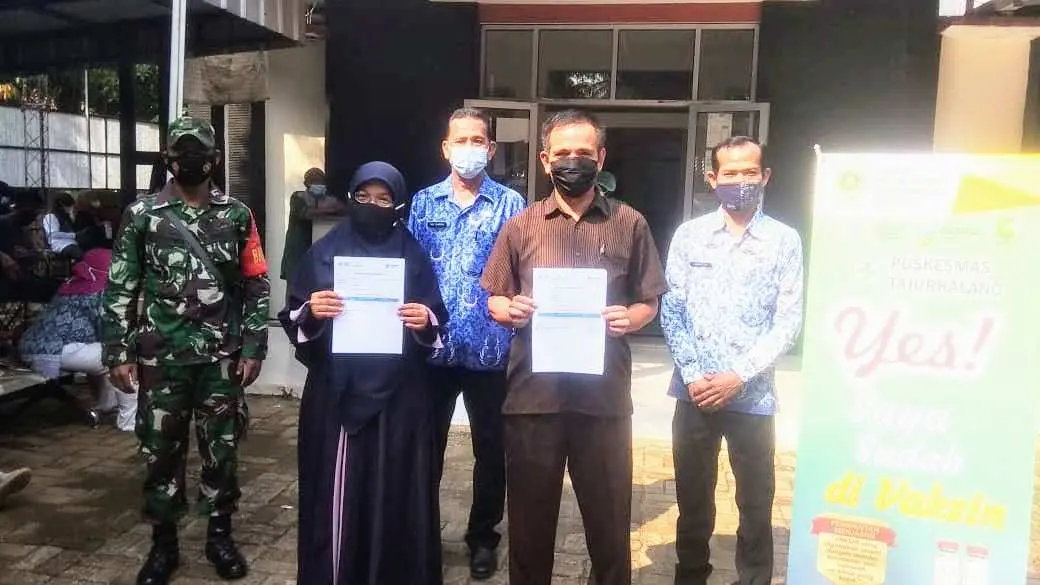 Guru dan Tenaga Pendidik Kecamatan Tajurhalang Ikuti Vaksinasi Covid-19 di Puskesmas