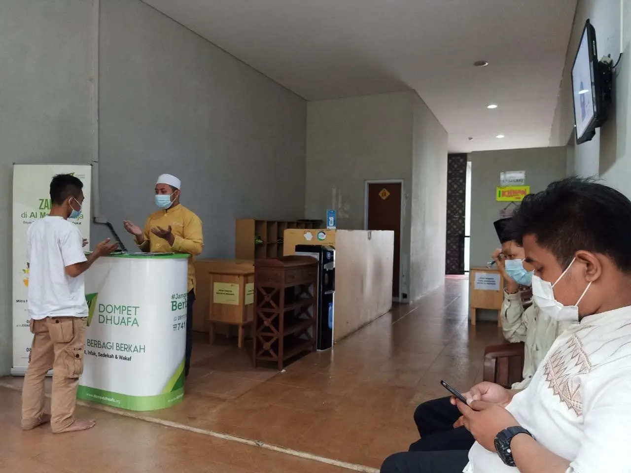 Masjid Al-Madinah Sediakan Layanan Pembayaran Zakat Mal dan Fitrah Secara Online