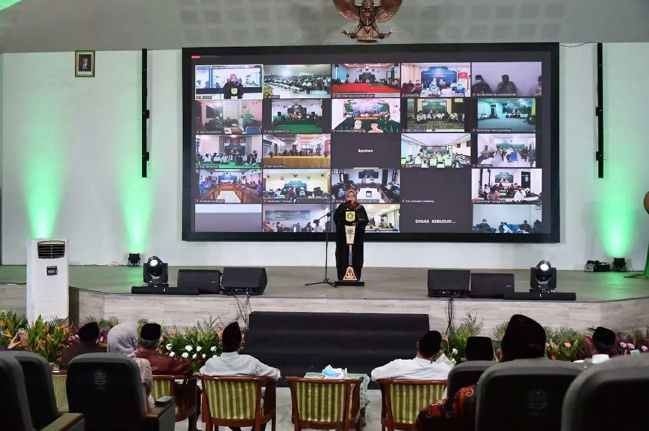 Ade Yasin Luncurkan Program 1000 Tahfidz Al-Quran dan Berikan Bantuan bagi 1000 Marbot Masjid