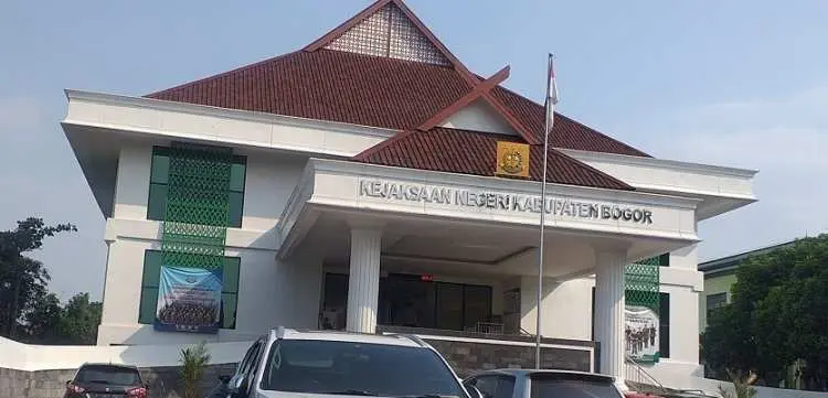 Dinilai Lambat dan Tak Serius Tangani Kasus Dugaan Korupsi, Kasie Pidsus Kejari Cibinong Angkat Bicara