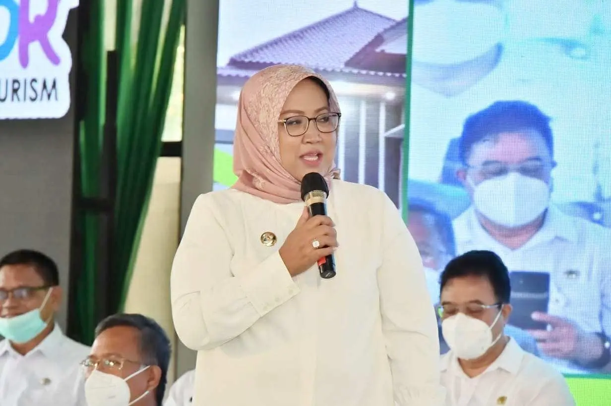 Ade Yasin Ingatkan Kades Manfaatkan Program SAMISADE dengan Maksimal