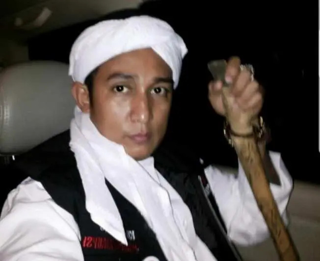 Pengacara Cowboy Enggan Ngaku Habib Meski Dirinya Keturunan Langsung Nabi Muhammad SAW