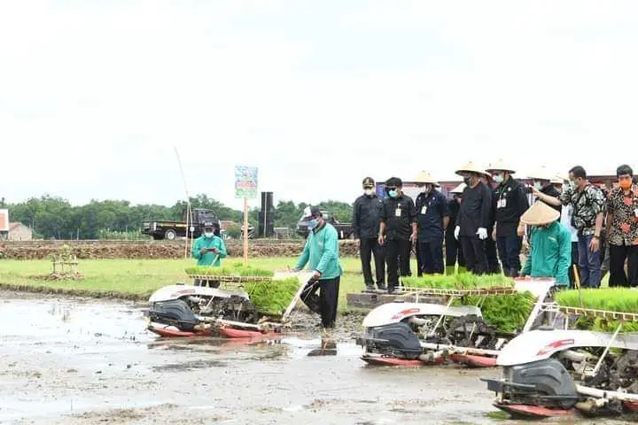 34.356 Unit Alsintan Disiapkan untuk Dukung Pertanian Tahun 2021