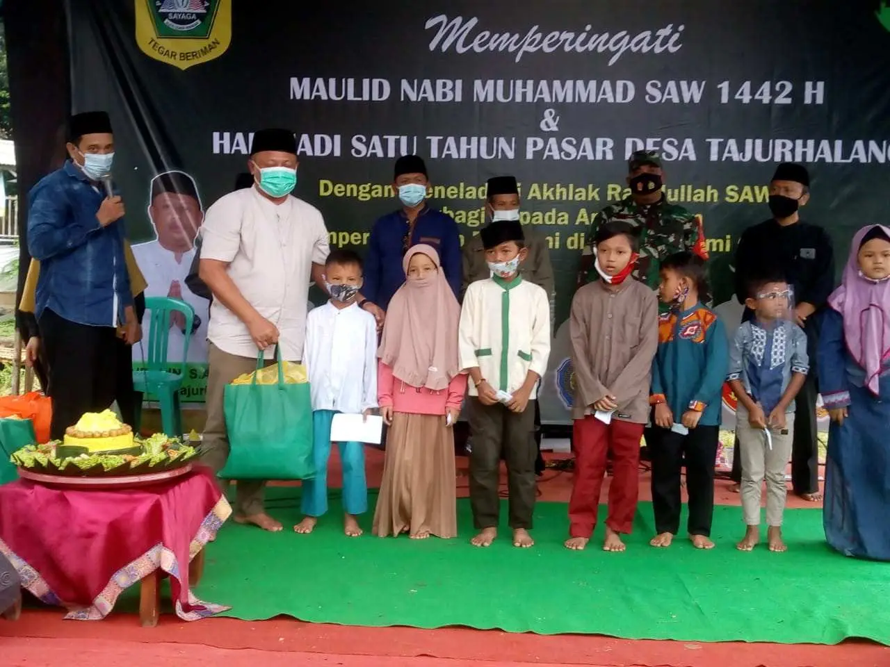 Peringati Maulid Nabi Muhammad SAW 1442 H, Pemdes Tajurhalang Tebar Santunan untuk Anak Yatim