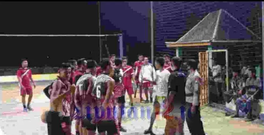 Operasi Yustisi Polsek Rubaru Sasar Pertandingan Bola Voli di Desa Pakondang