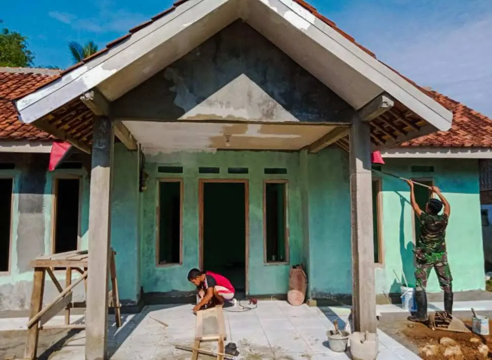 Bedah Rutilahu TMMD 109, Wujudkan Asa Mak Icong Miliki Rumah Tembok Berlantai Keramik