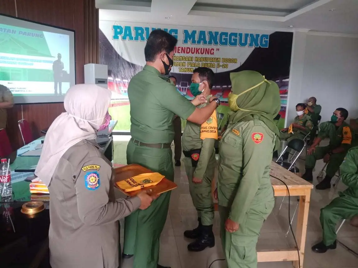 Petugas Linmas Se-Kecamatan Parung Dilatih Jadi Satgas Penanganan Covid-19