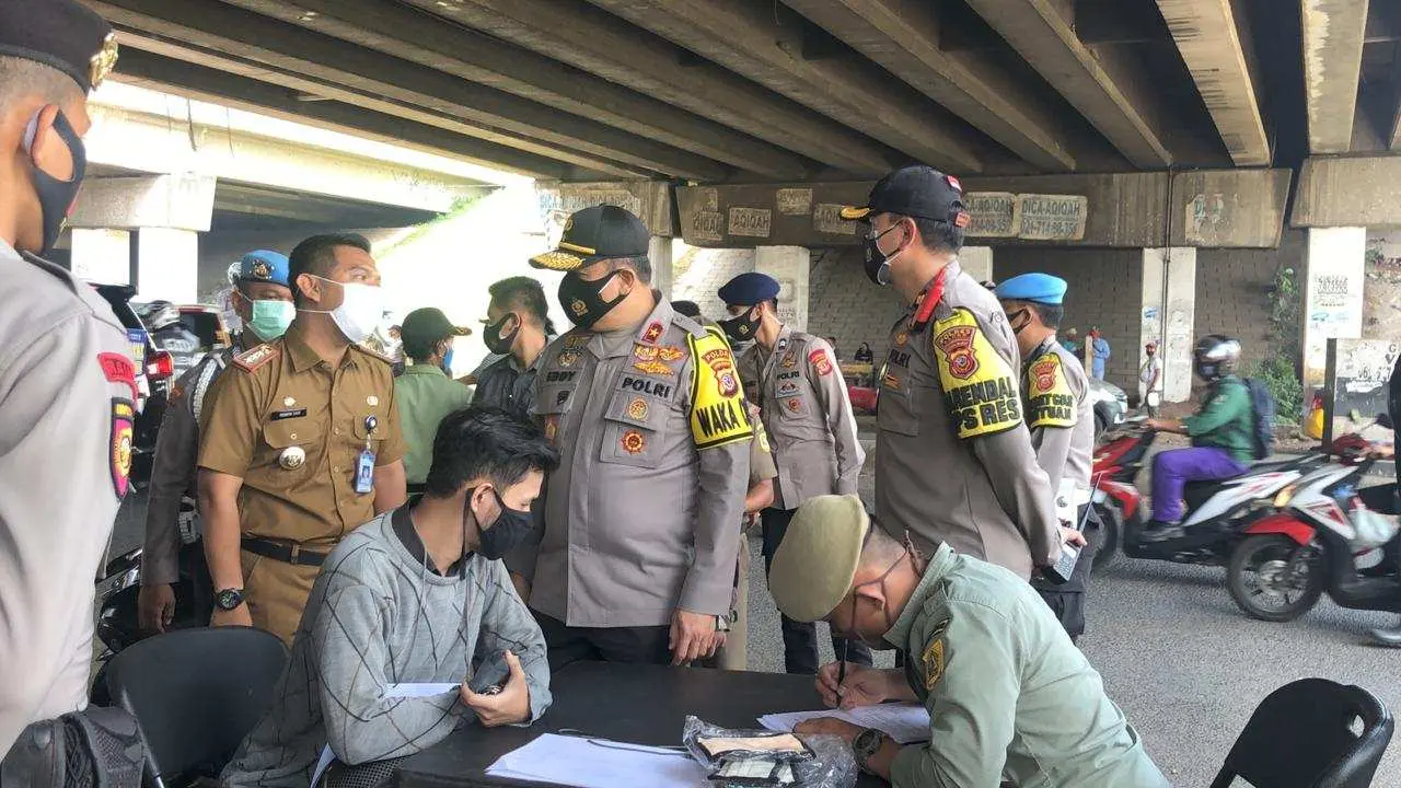 Wakapolda Jabar Tinjau Pelaksanaan Operasi Yustisi di Wilayah Bogor