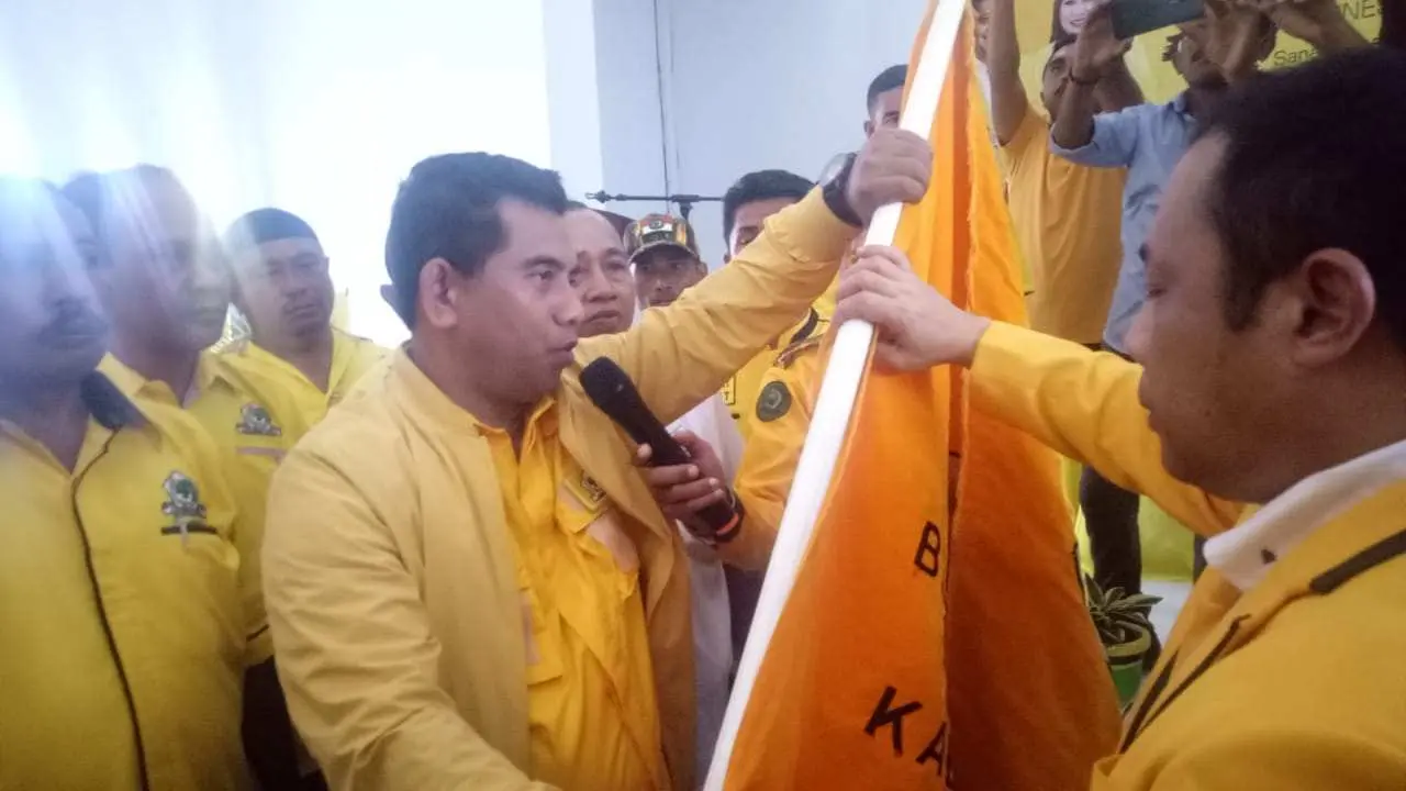 Resmi Nahkodai DPD Partai Golkar Kepulauan Sula, Ini Pesan Ahkam Gajali