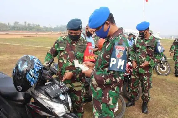 Pomau Lanud JB Soedirman Periksa Kendaraan Dinas dan Pribadi