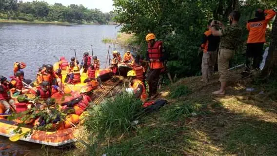 Forum PRB Kabupaten Bogor Gelar Latgab Water Rescue di Setu Cibinong