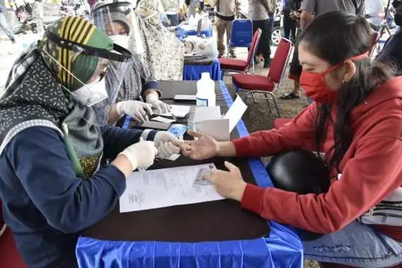 Bersama Kapolres Bogor, Gugus Tugas Covid-19 Provinsi Jabar Lakukan Rapid dan Swab Test di Kawasan Puncak