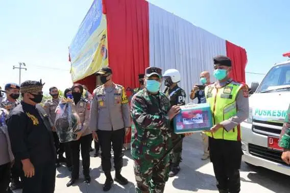 Pangdam III/Siliwangi Bersama Kapolda Jabar Cek Pospam di Exit Tol Saroja dan Padalarang