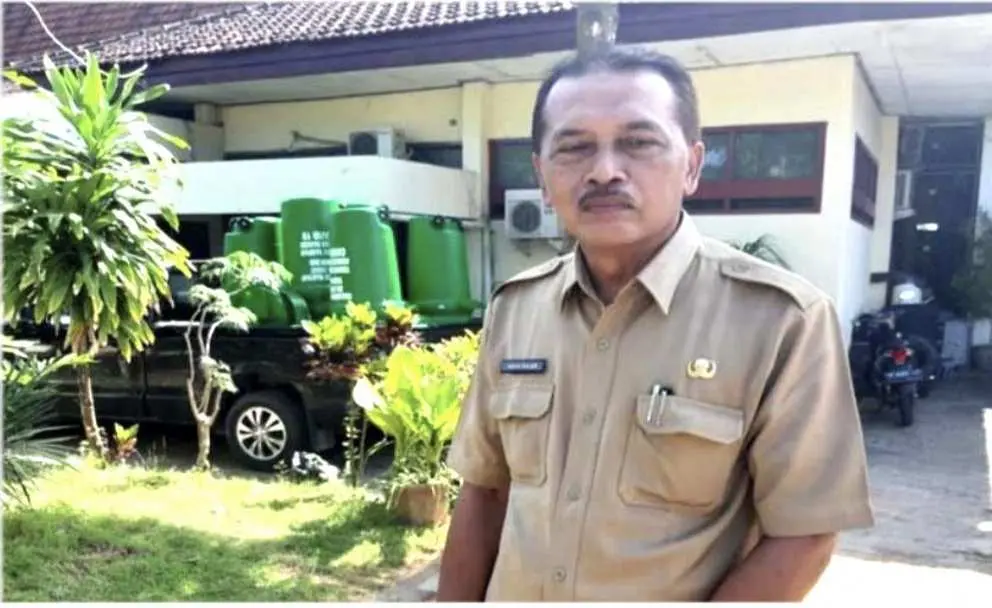 Antisipasi Covid-19, DLH Kabupaten Sumenep Siapkan 100 Tong Sampah Khusus Masker