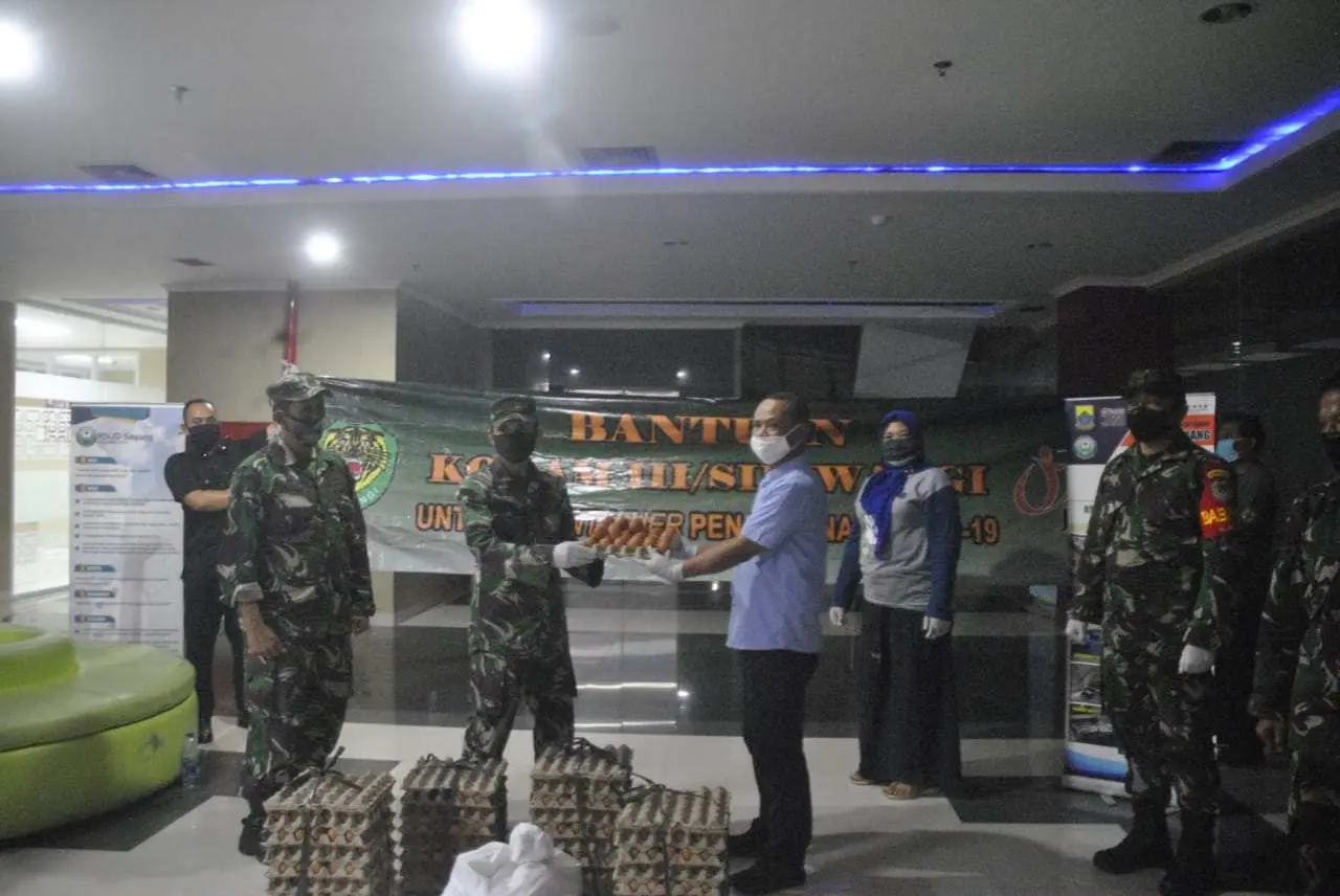 Peduli Tenaga Medis Covid-19, Kodam III/Siliwangi Berikan Bantuan Logistik di Dua Rumah Sakit Cianjur