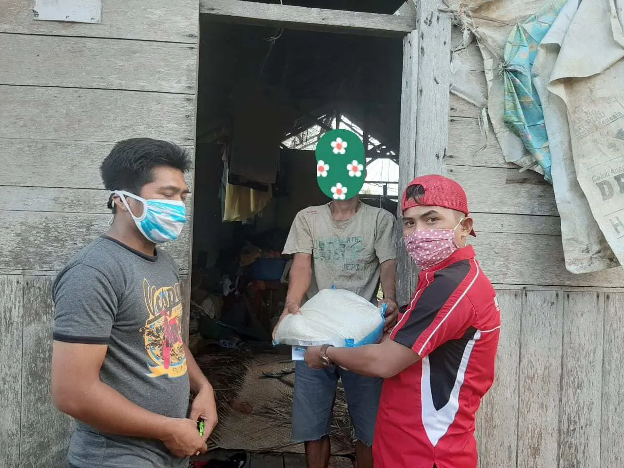 Salurkan Sembako, Sandi: IWO Laksanakan Amanah Para Donatur