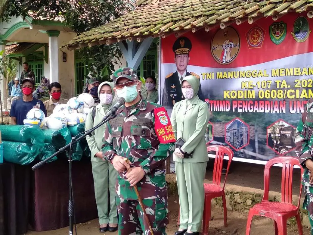 Pembangunan Fisik dan Non Fisik Program TMMD ke 107 Rampung, Warga Sujud Syukur
