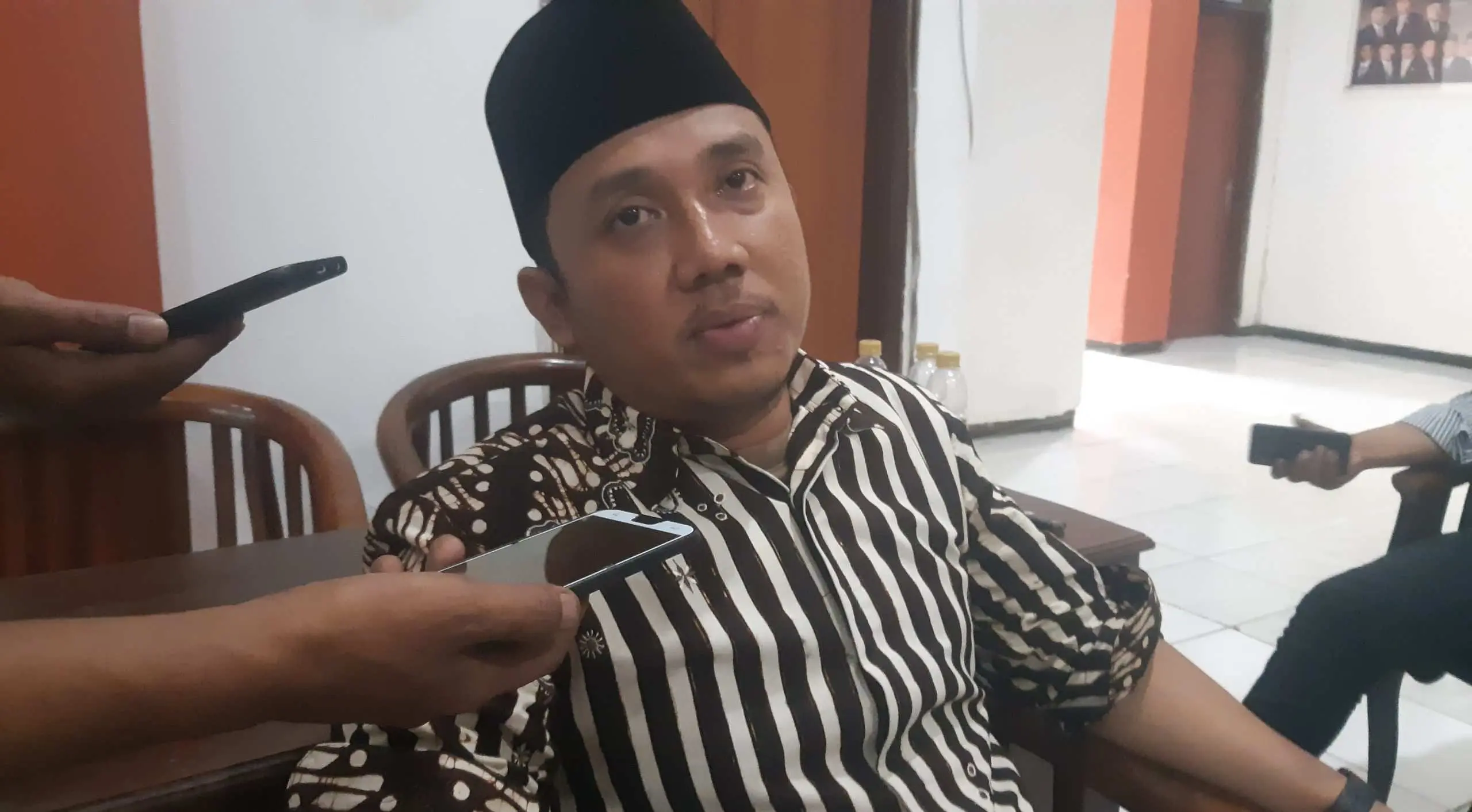 Ketua Komisi I DPRD Sumenep Angkat Bicara Terkait Dugaan Komisioner KI Beracara di Pengadilan Sebagai Advokat