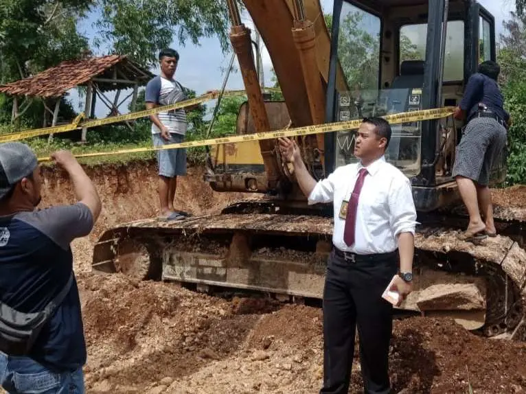 Sat Reskrim Polres Sumenep Amankan 5 Penambang Ilegal