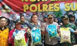 Polisi Gerebek Gudang Pengoplos Beras di Sumenep