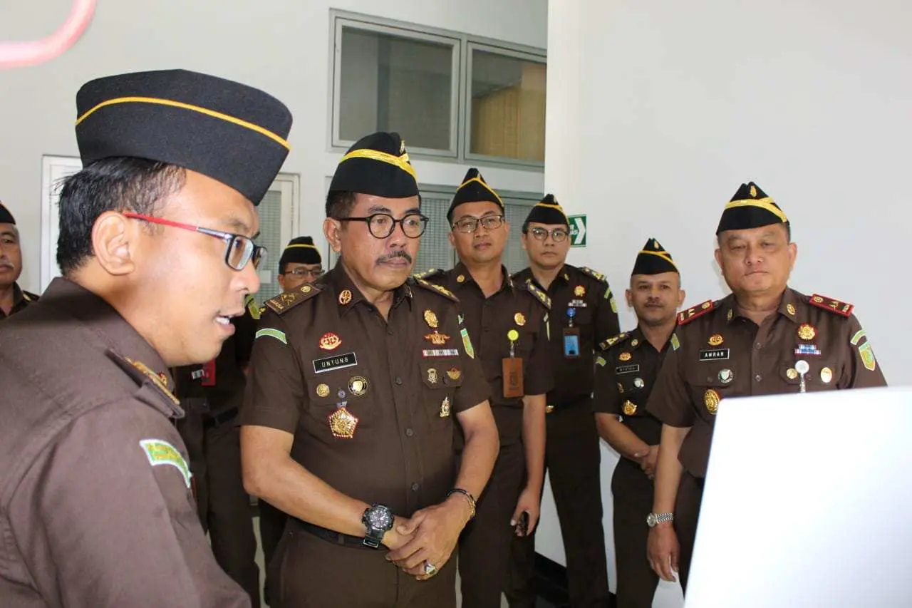 Kunjungi Kejati Sumbar, Kabandiklat Motivasi Jajaran Untuk Bekerja Cepat dan Mengoptimalkan Pelayanan