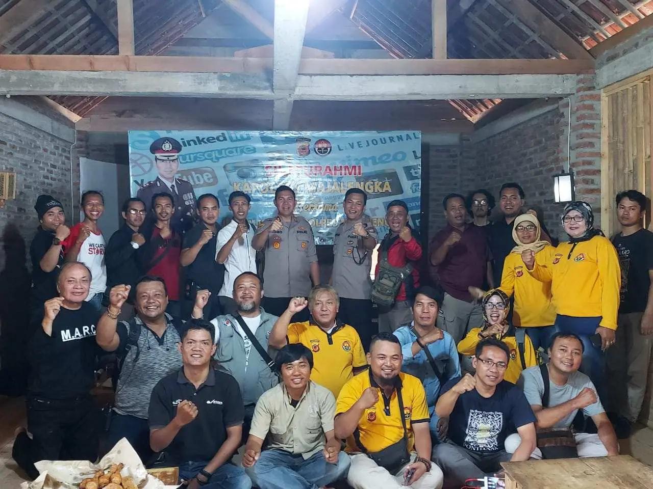 Perkuat Silaturahmi, Kapolres Majalengka Ajak Jurnalis Makan Sore Bersama