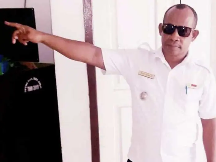 Rudi Duwila Minta Pemda Kepsul Selesaikan Pembangunan Masjid An-Nur Desa Pohea