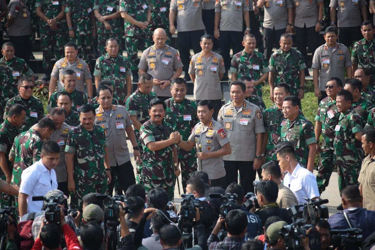 Panglima TNI Bersama Kapolri Tegaskan Soliditas dan Sinergitas TNI-Polri Harga Mati