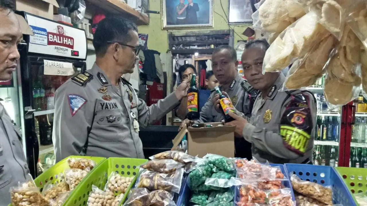 Gelar KKYD, Polres Bogor Sita Ratusan Botol Miras dan CIU