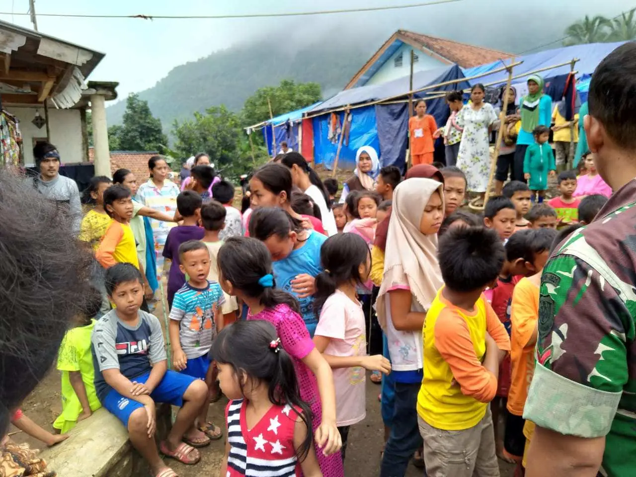 Atasi Trauma Korban Bencana, LK3 Dinsos Kab. Bogor Berikan Layanan Dukungan Psykososial