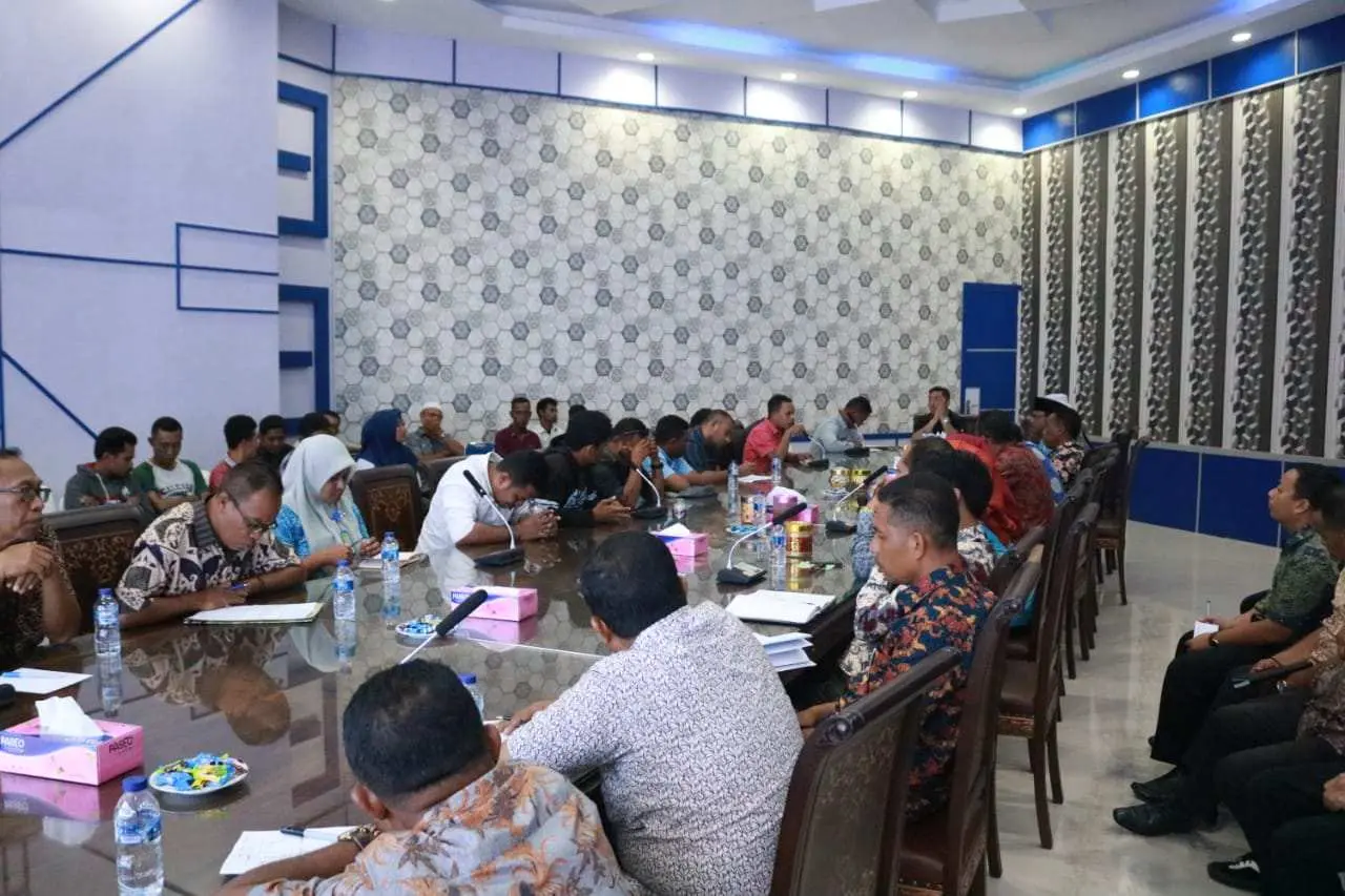 Tingkatkan Sinergitas, Pemkab Kepulauan Sula Gelar Pertemuan Dengan Insan Pers