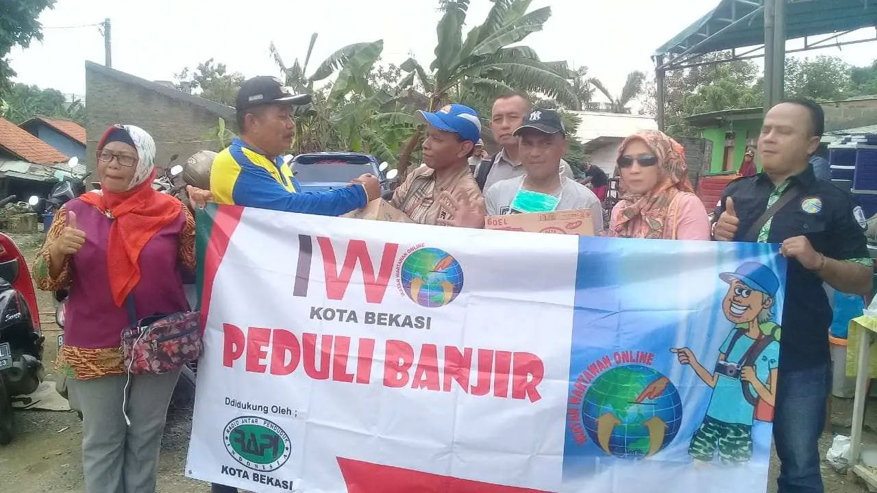 IWO Kota Bekasi Peduli Korban Bencana Banjir