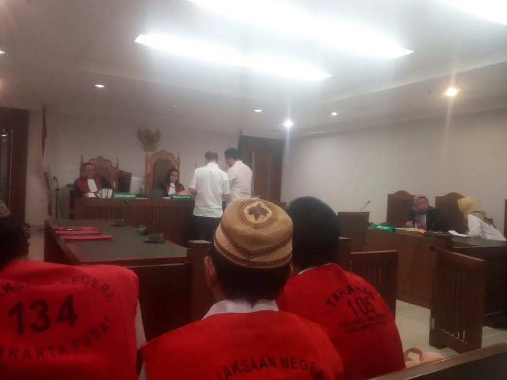 Sidang Gugatan PAMI Berlangsung Panas, Rumengan Tolak Intervensi Pengacara Rektor Unima