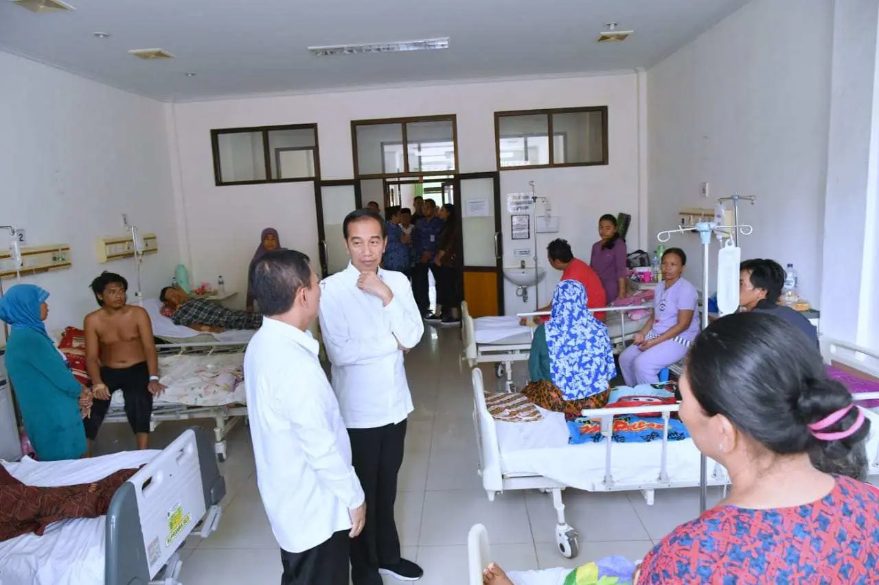 Presiden Jokowi Sidak Pelayanan BPJS di Subang